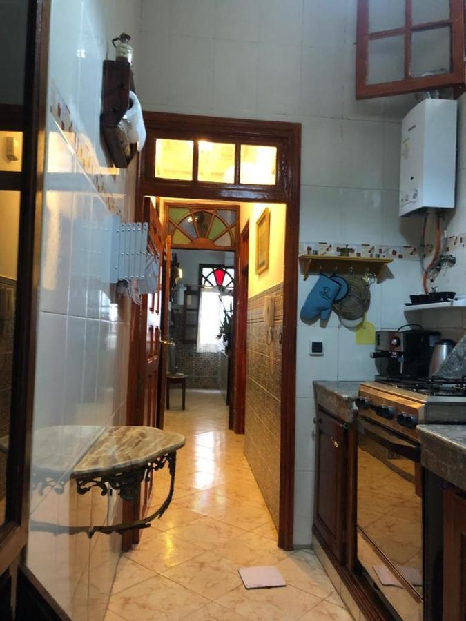 Appartement Meuble 5 Personnes En Plein Centre Ville Rabat Exterior foto